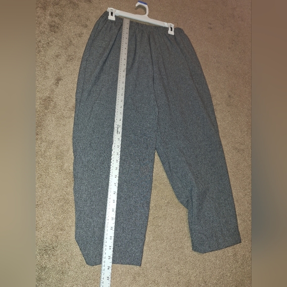 Chad Stevens 2 piece pants  suit / size 16w / gray with floral design - Picture 5 of 15